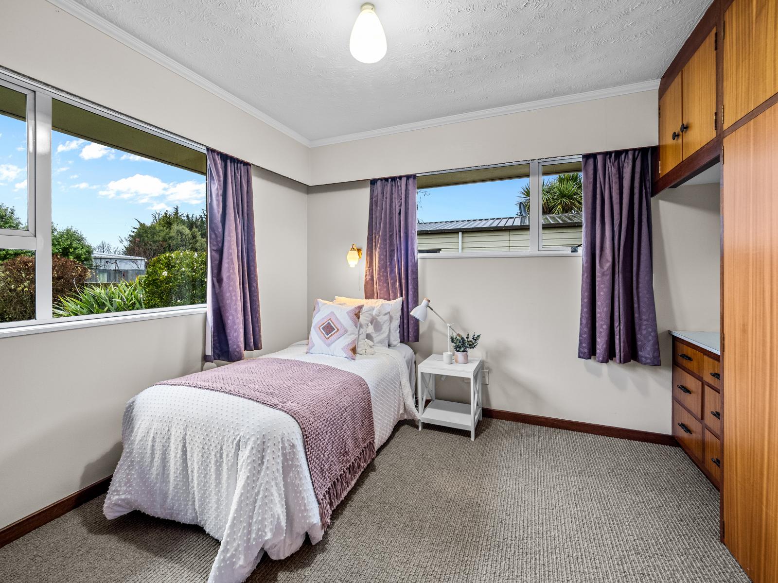 55 Peters Street, Hinds