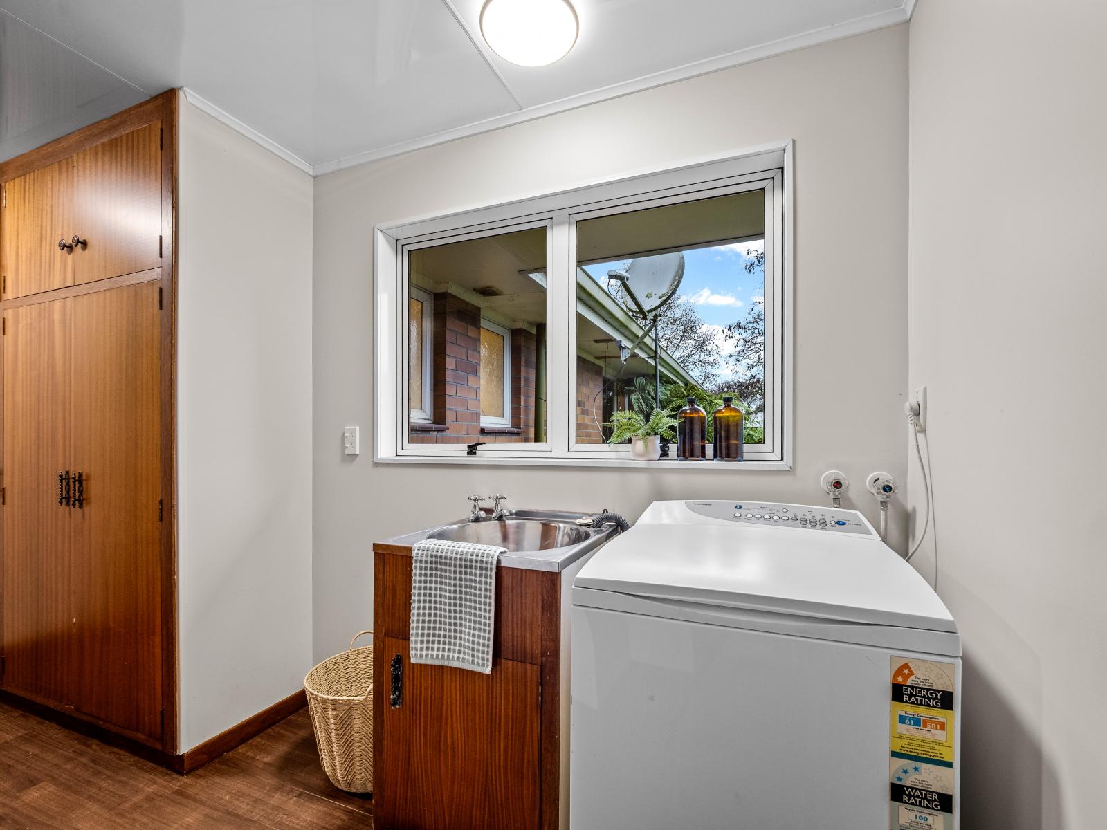 55 Peters Street, Hinds