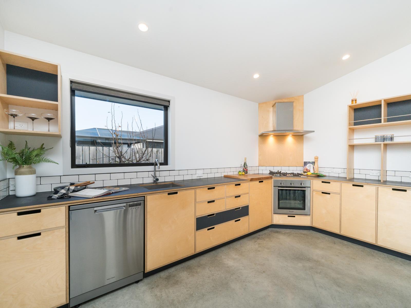 26 Poplar Grove, Feilding