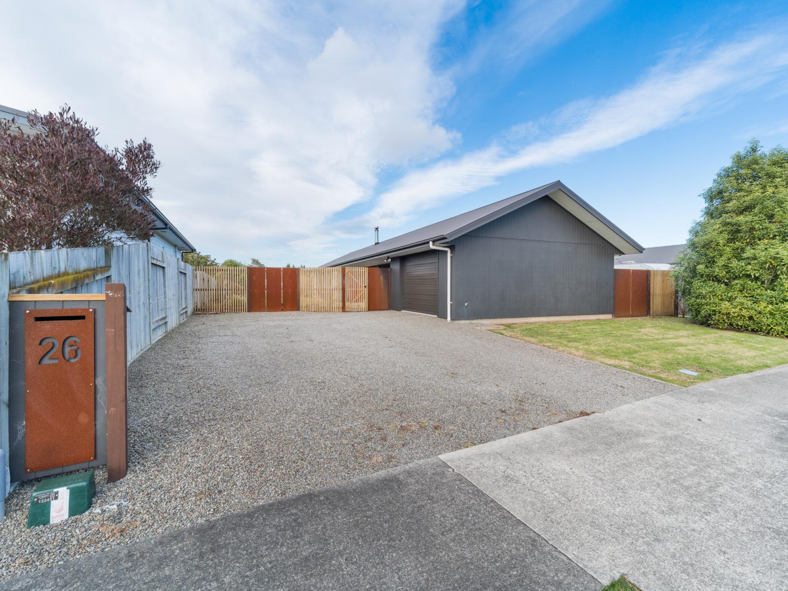 26 Poplar Grove, Feilding