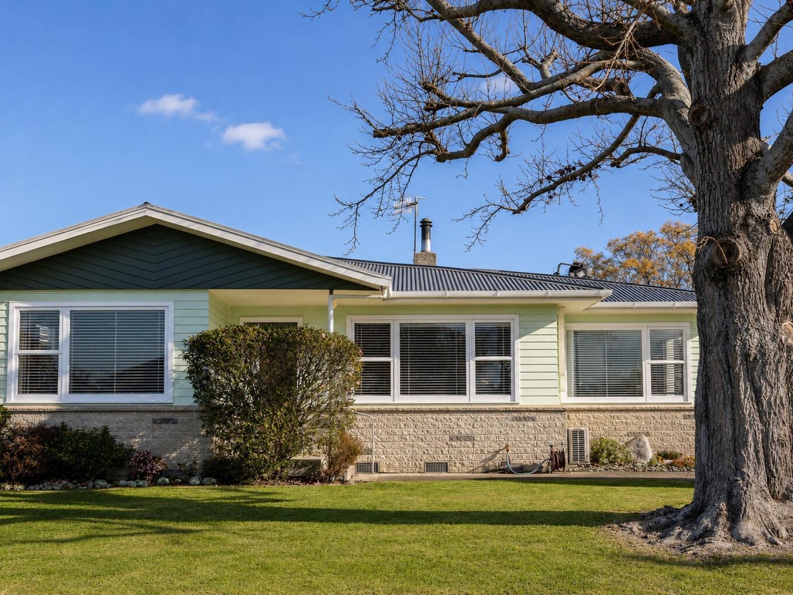 23 Allen Berry Avenue, Pirimai