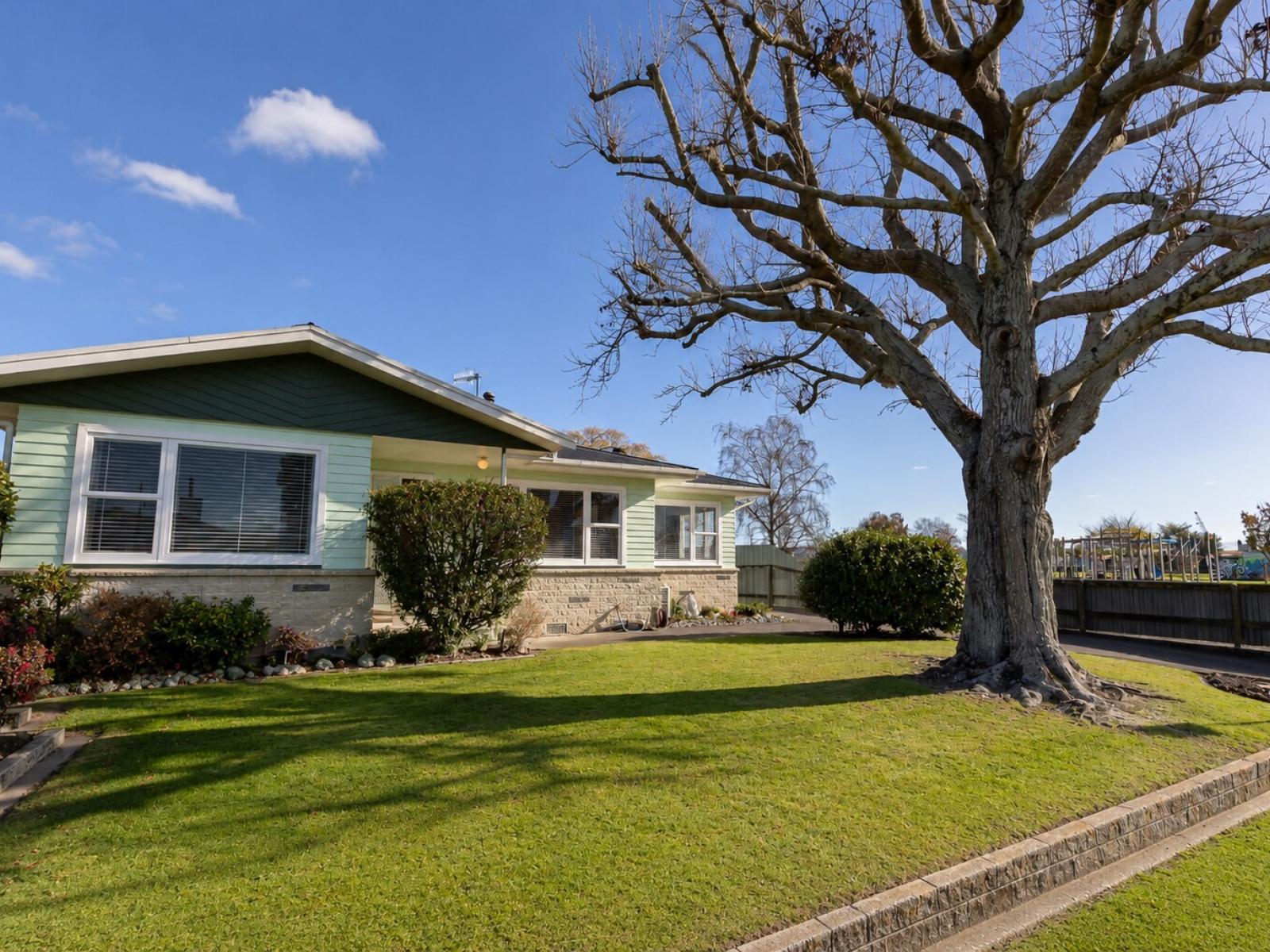 23 Allen Berry Avenue, Pirimai