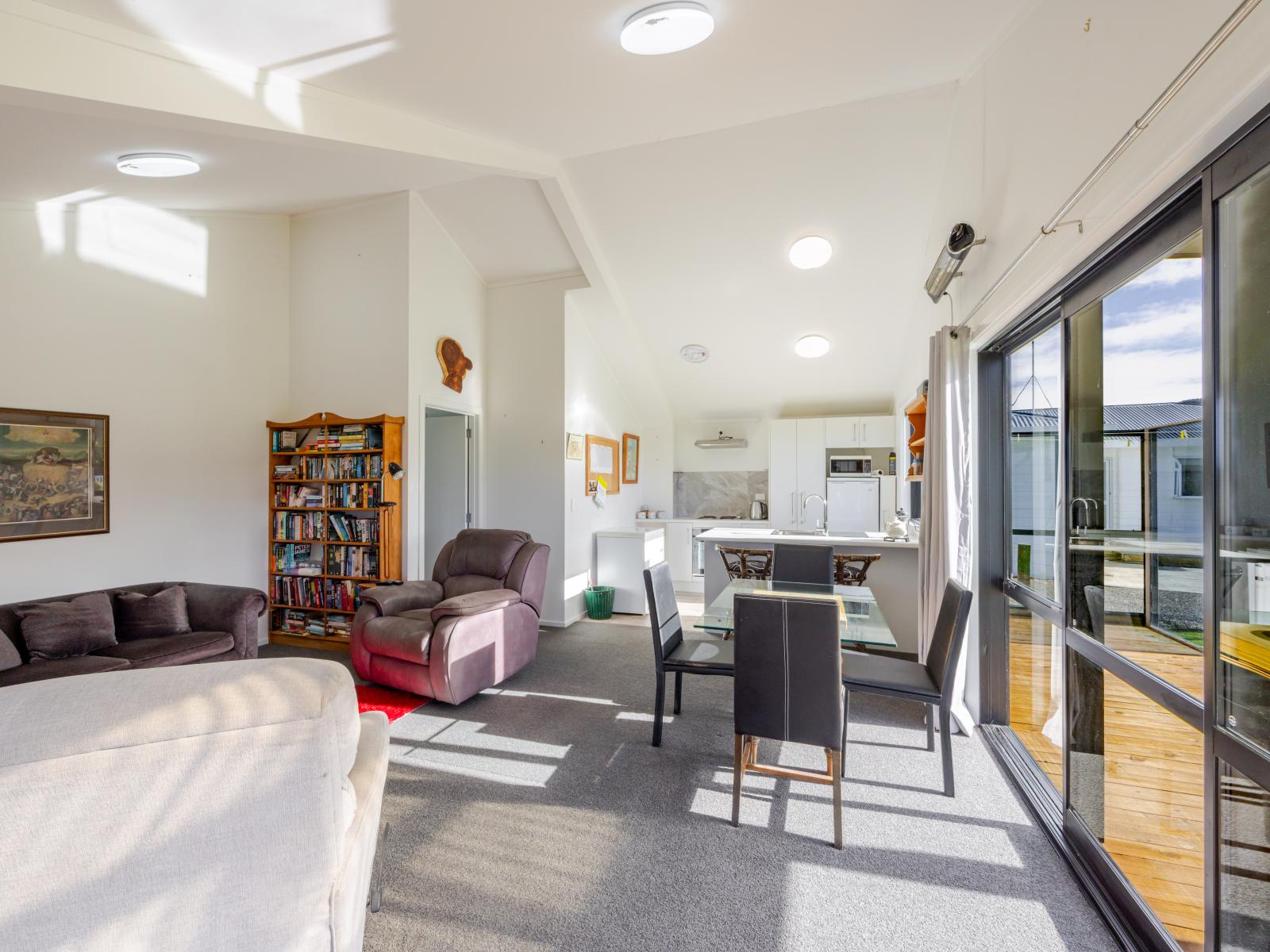 14 Beach Road, Porangahau