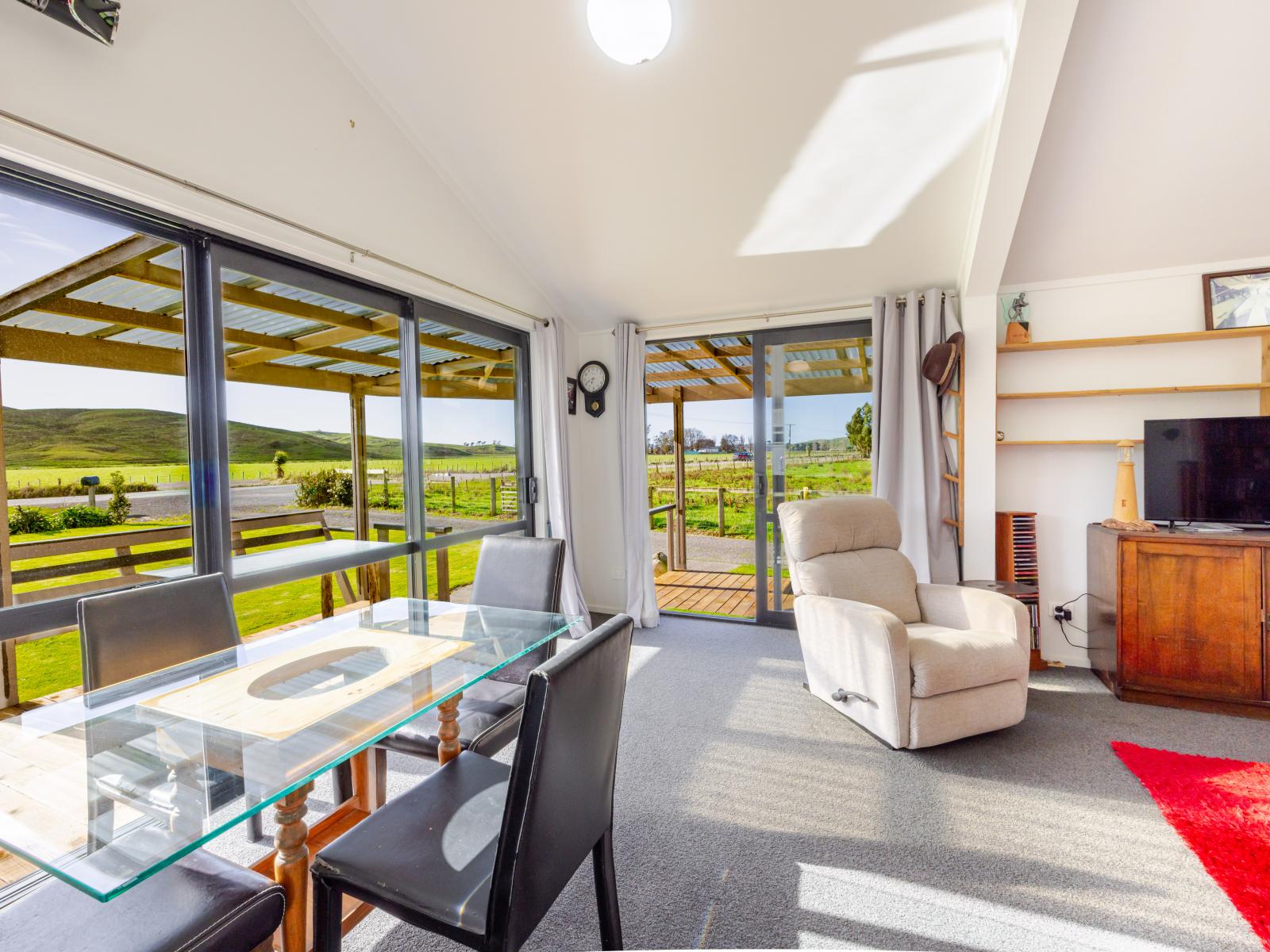 14 Beach Road, Porangahau