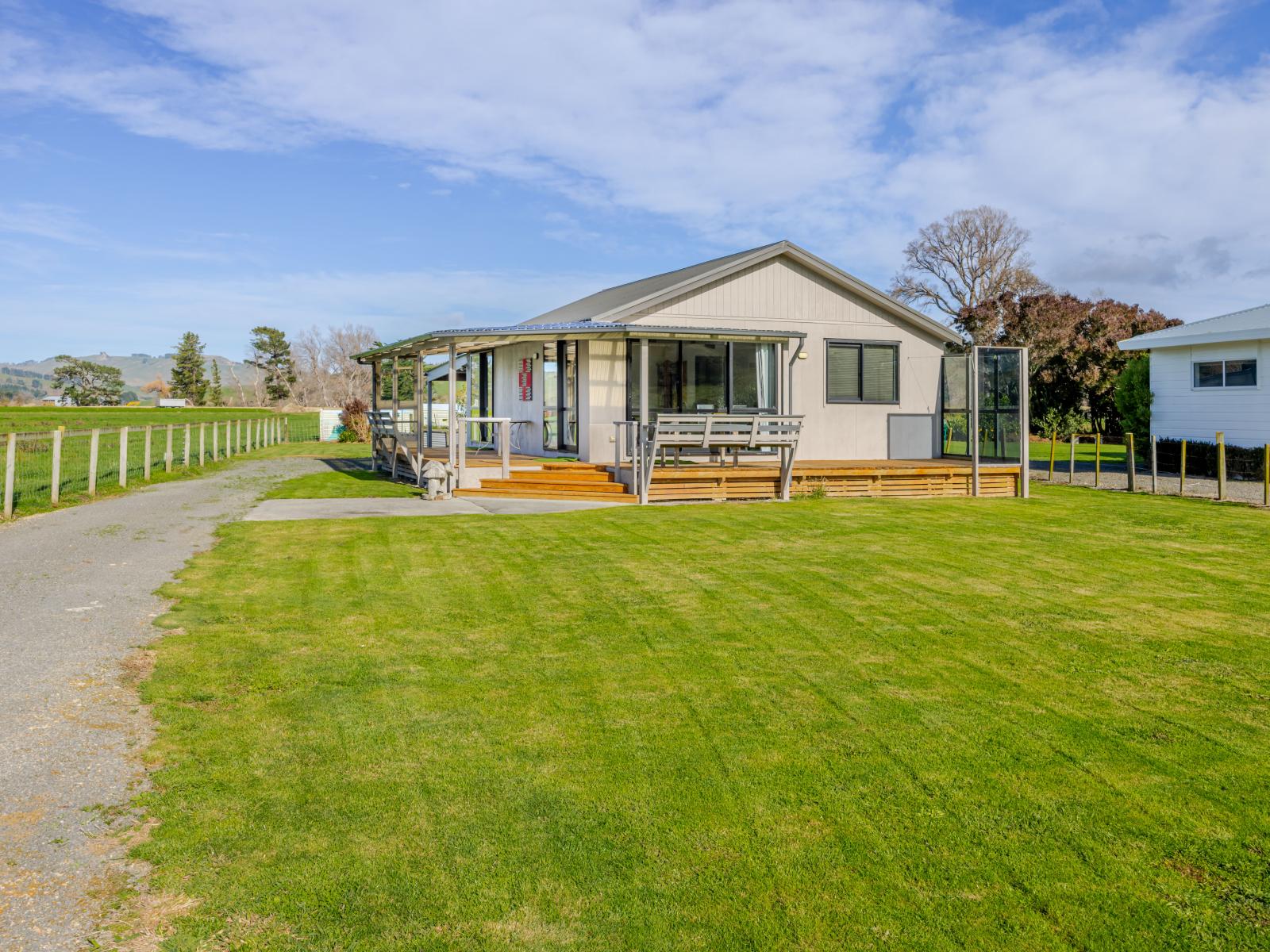 14 Beach Road, Porangahau