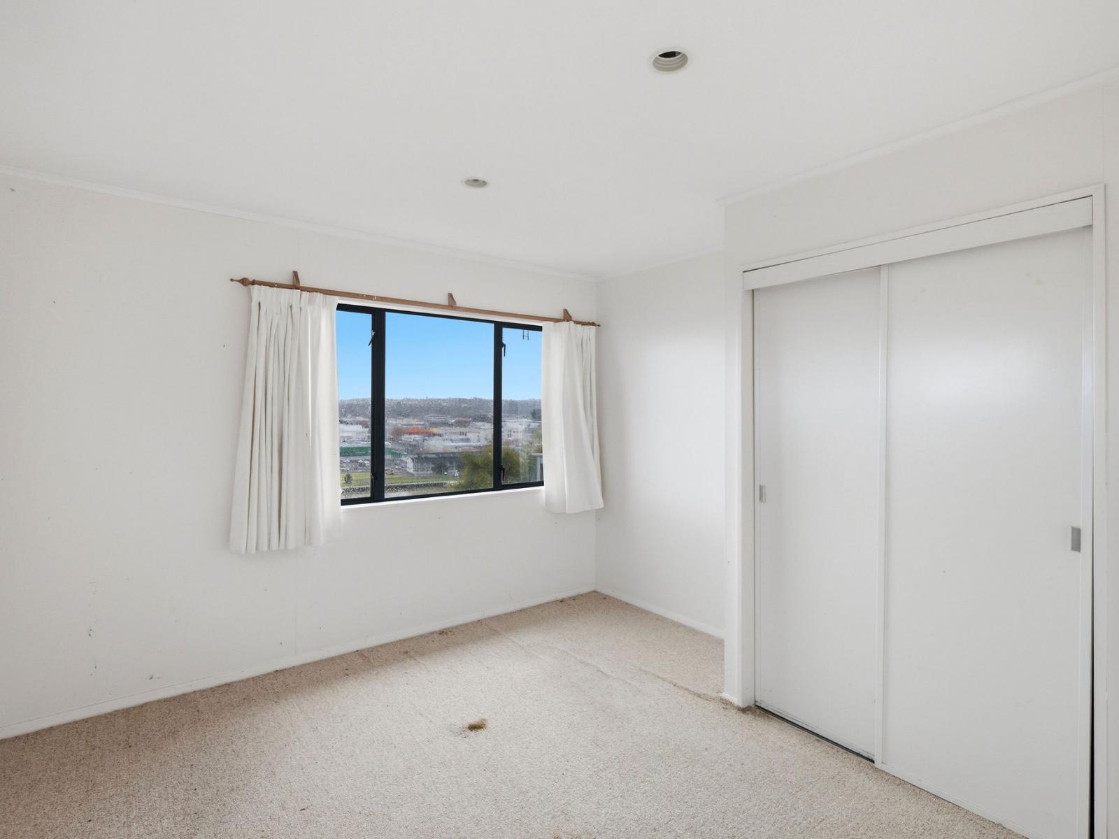 68 Hipango Terrace, Durie Hill