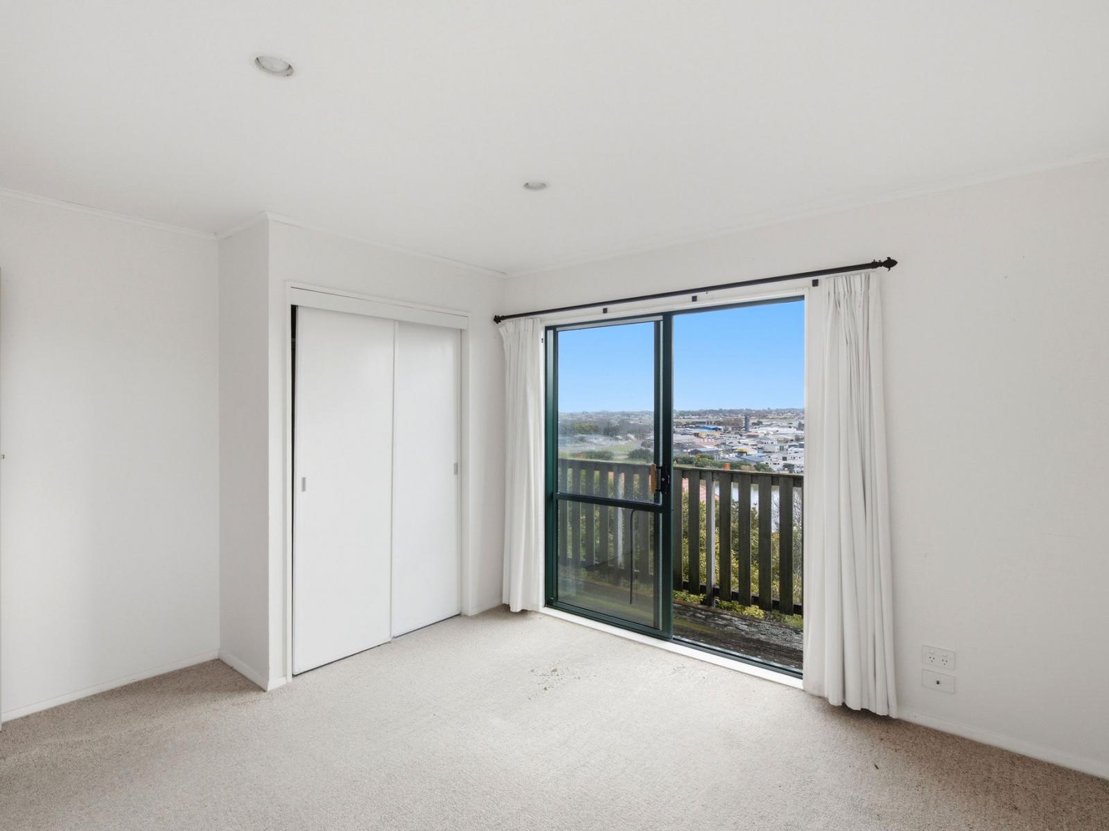 68 Hipango Terrace, Durie Hill