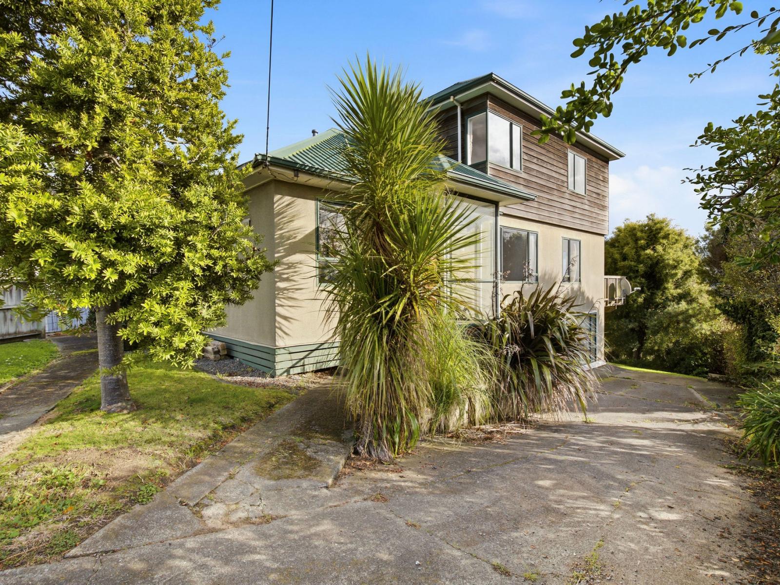 68 Hipango Terrace, Durie Hill