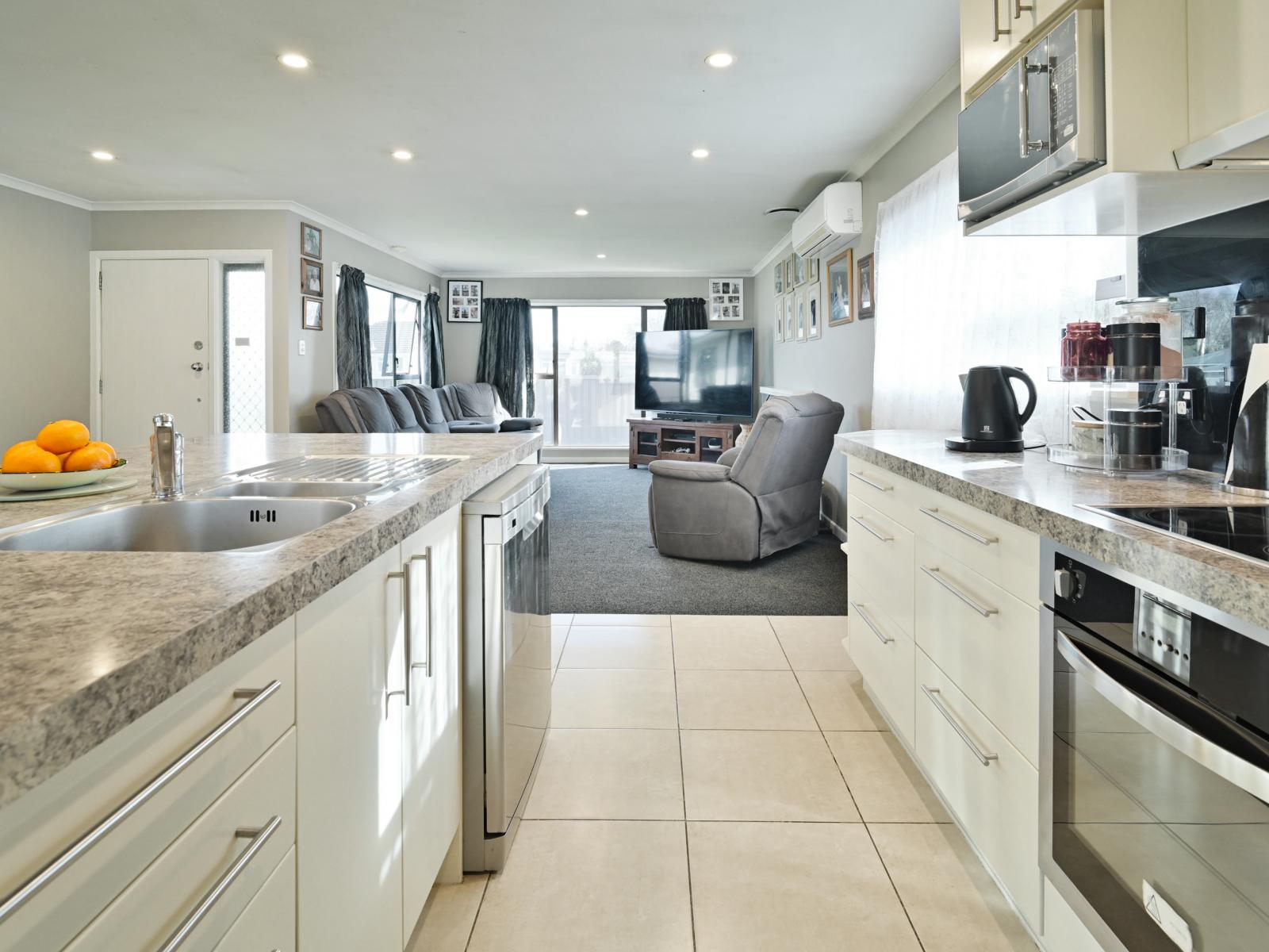 11 Lodge Road, Maraenui
