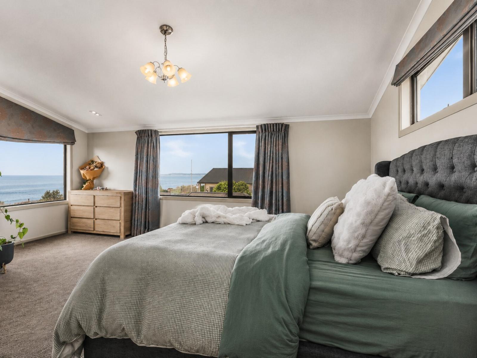 247 Whirinaki Road, Bay View