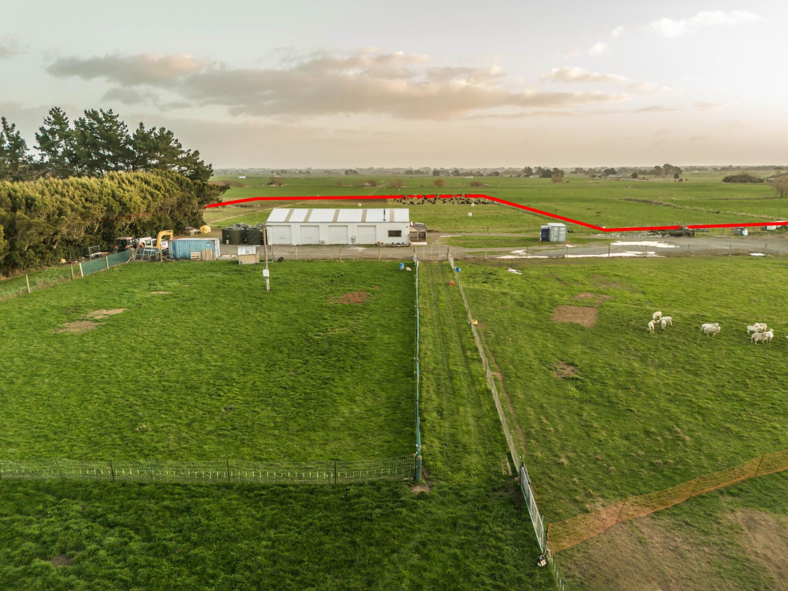 3125 State Highway 1, Sanson
