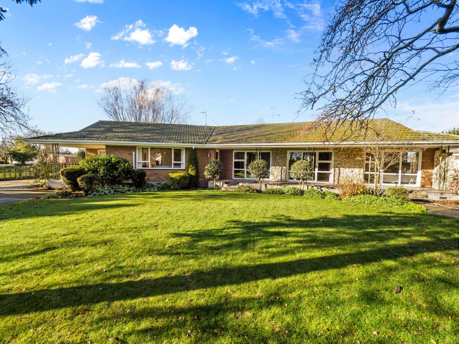 55 Peters Street, Hinds