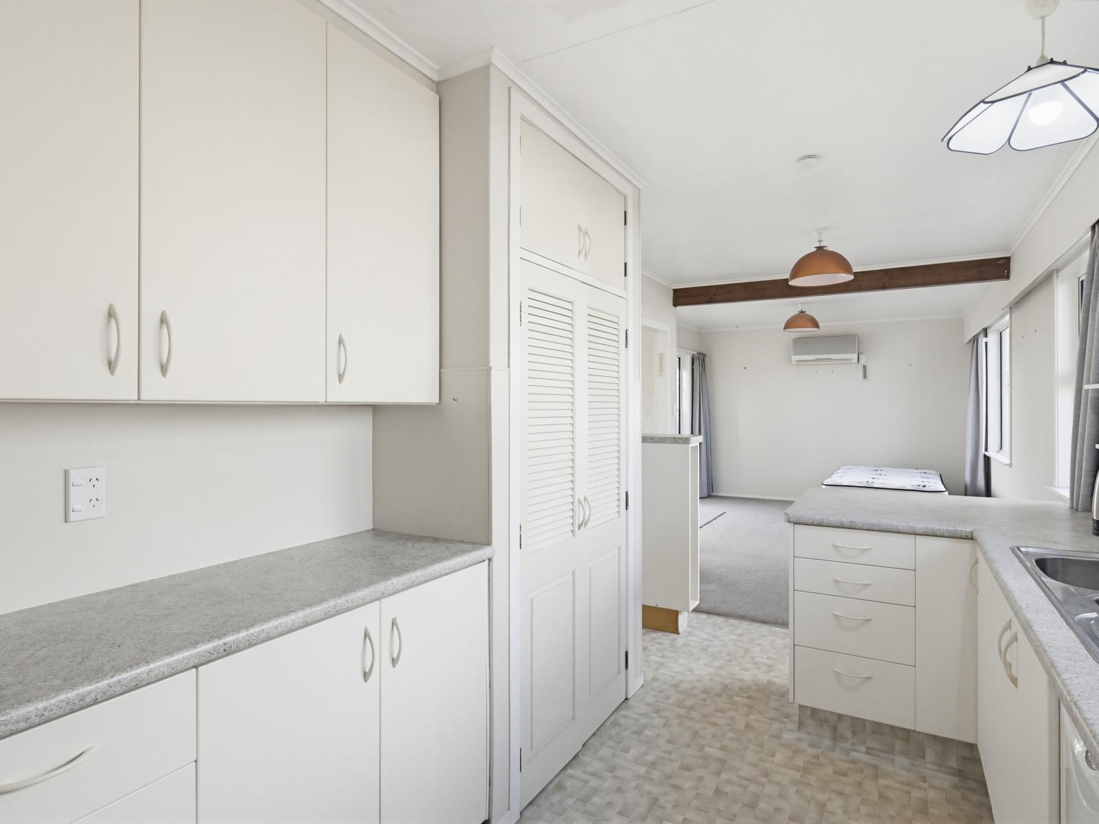 2 Grey Street, Levin