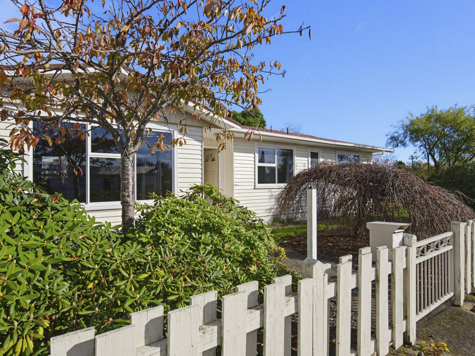 2 Grey Street, Levin