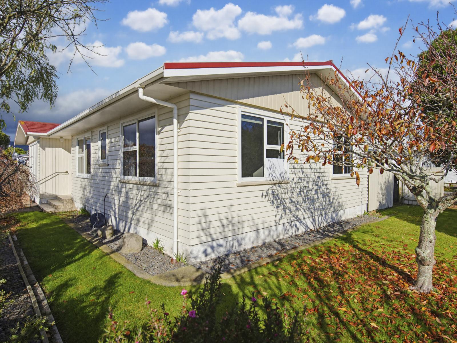 2 Grey Street, Levin