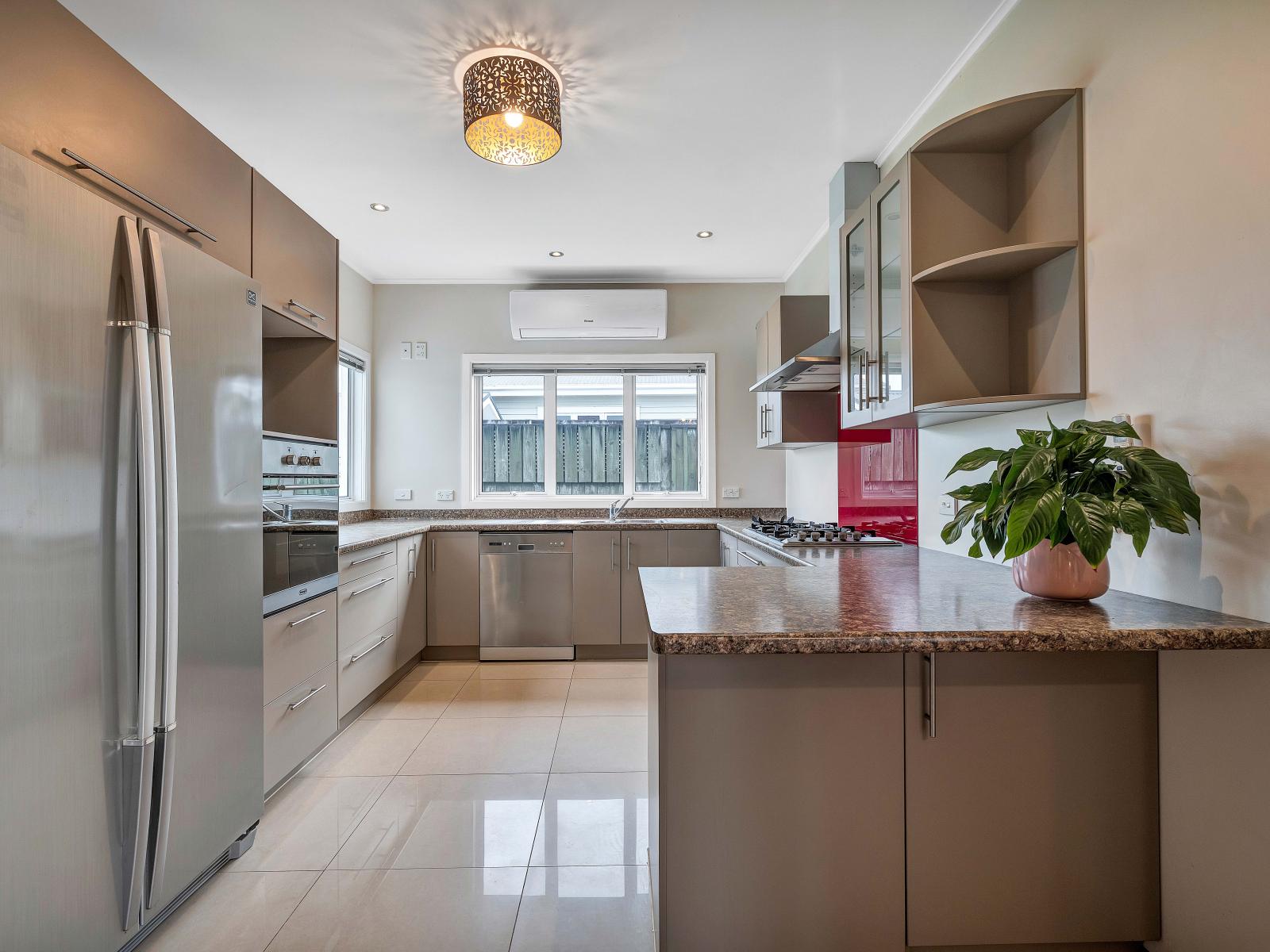 33 Beach Street, Fitzroy