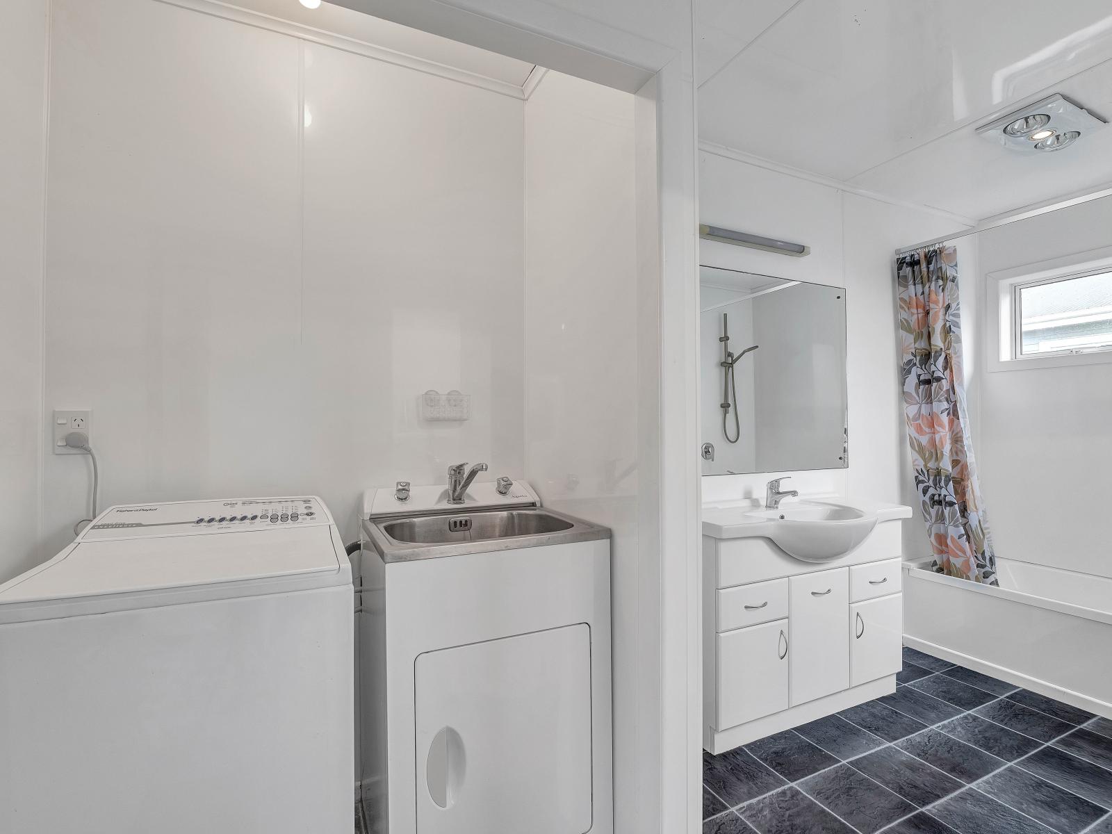 33 Beach Street, Fitzroy