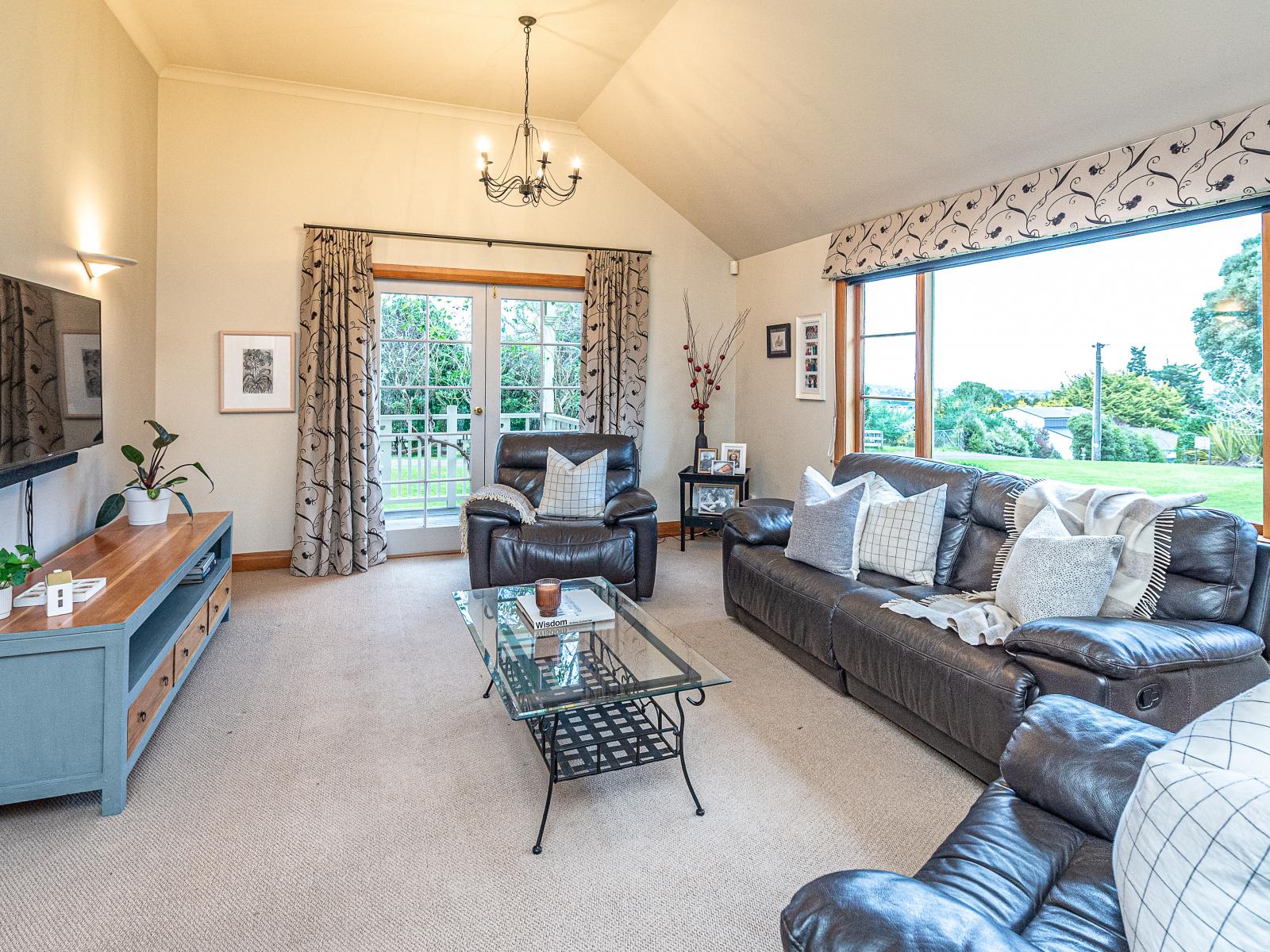 193 Great North Road, Otamatea