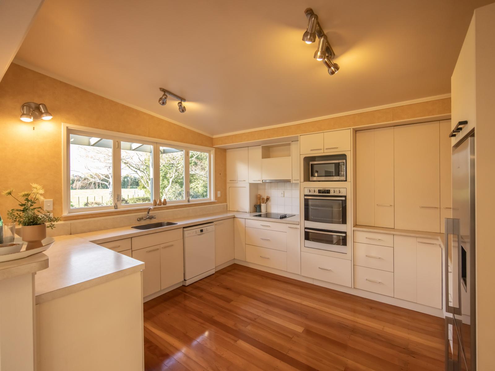 36 Durie Road, Aorangi