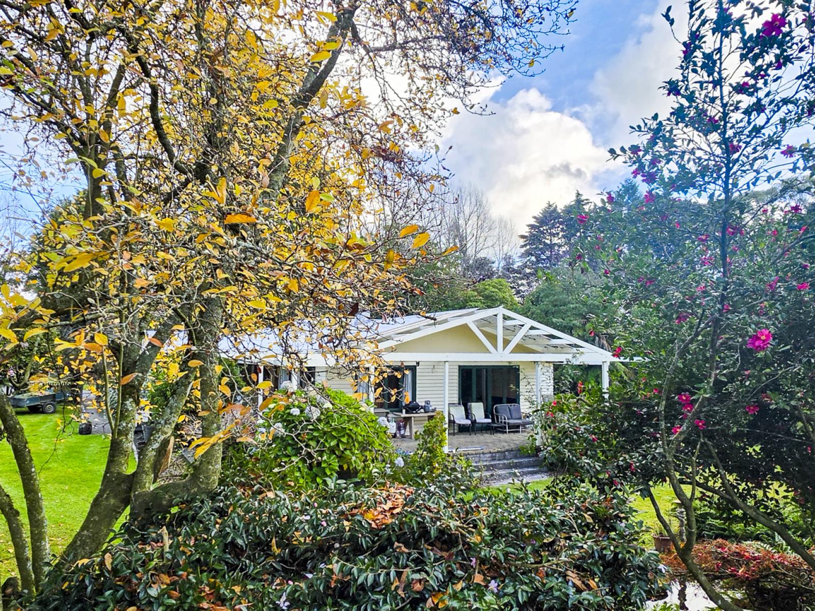 3245 Poihipi Road, Marotiri