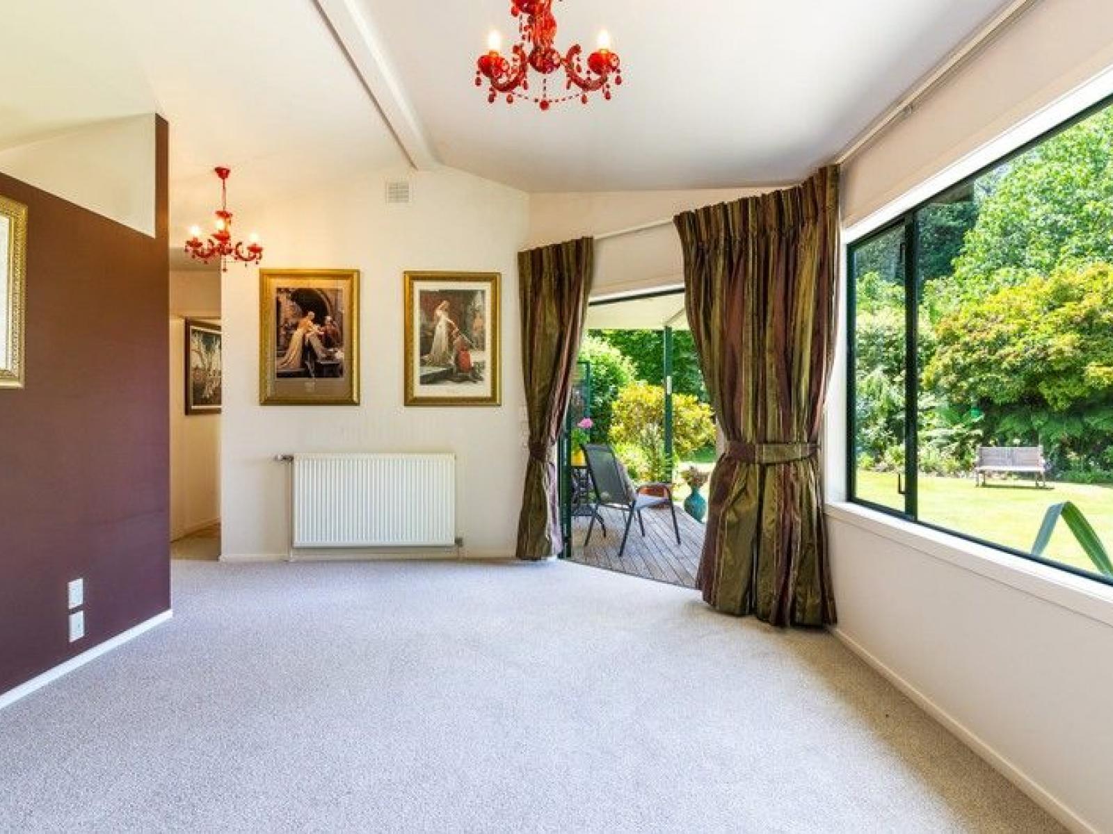 3245 Poihipi Road, Marotiri
