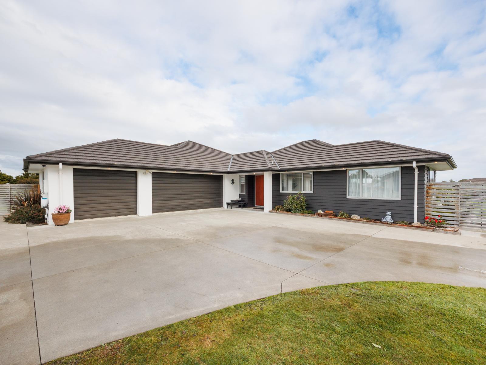 120 Mount Taylor Drive, Feilding