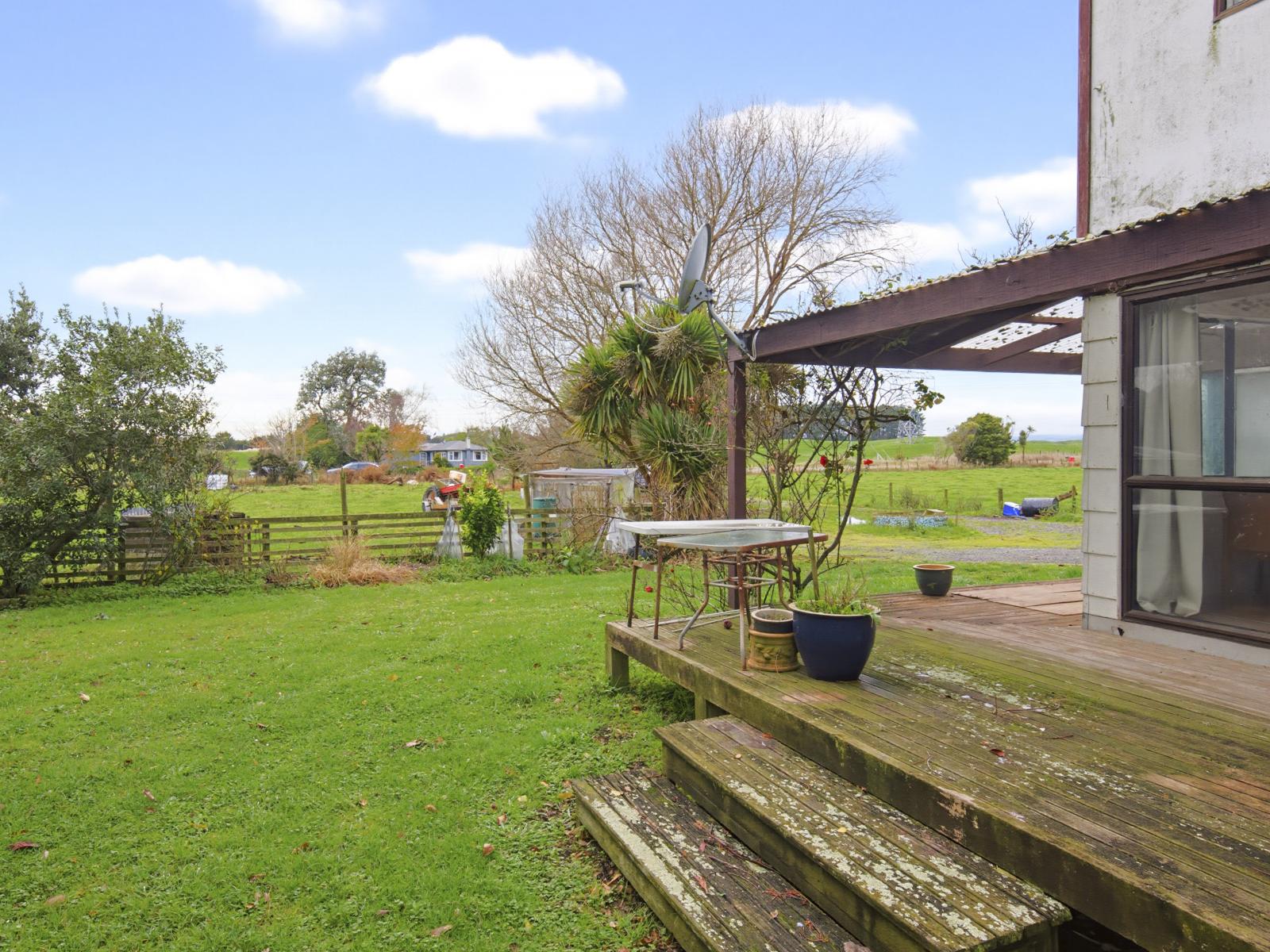 583 Hokio Beach Road, Hokio Beach