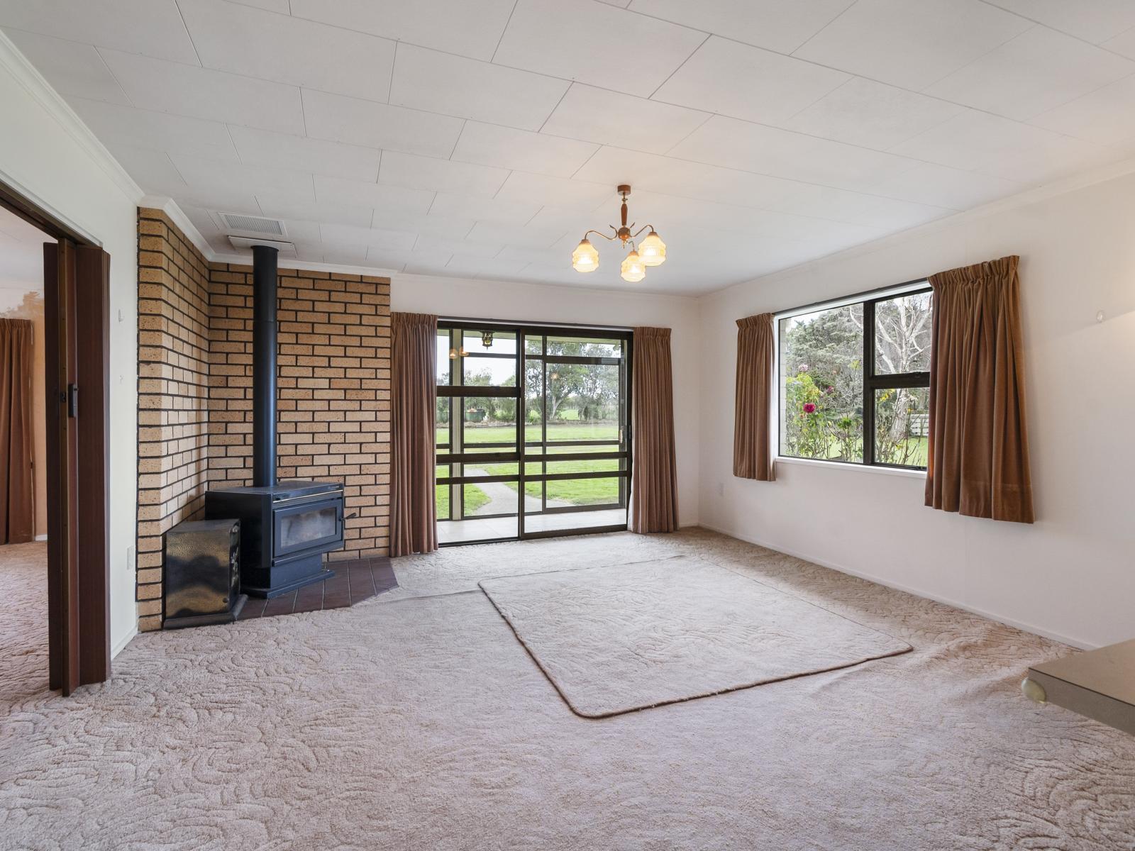 1204 Camerons Line, Aorangi
