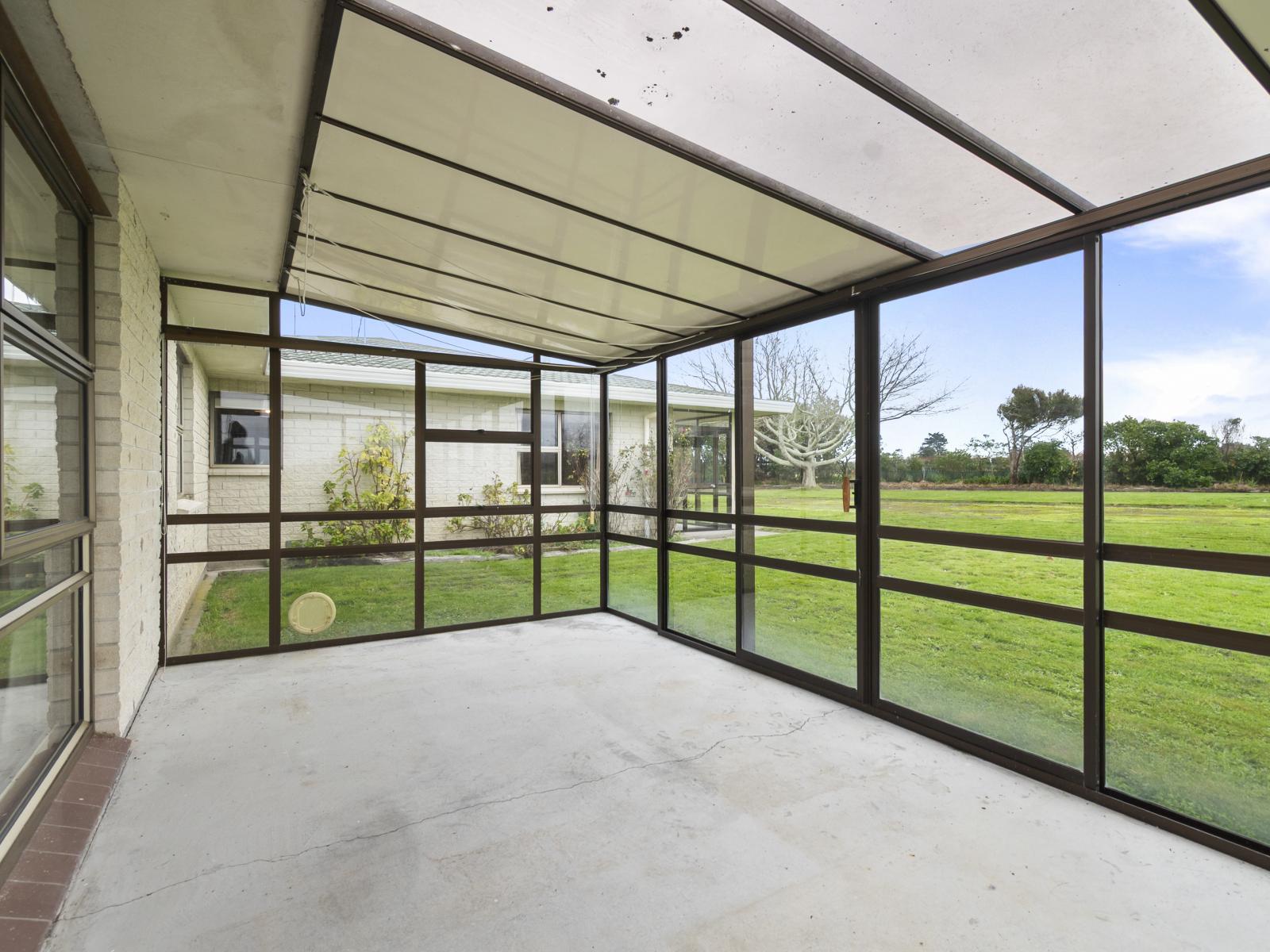 1204 Camerons Line, Aorangi