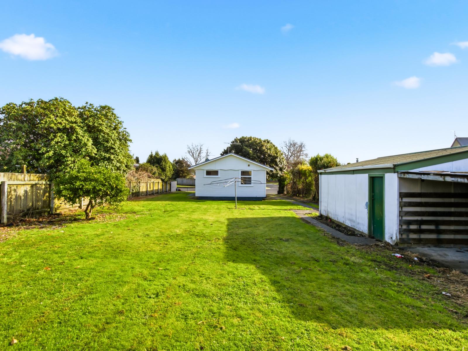 108 Te Rangitautahanga Road, Turangi