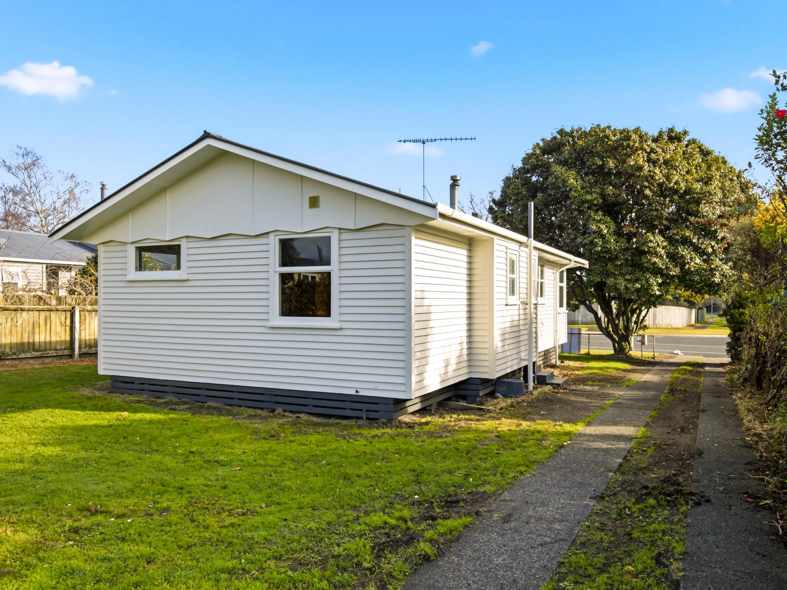 108 Te Rangitautahanga Road, Turangi