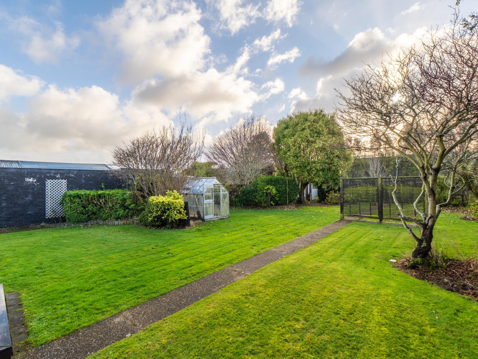 522 Tay Street, Hawthorndale
