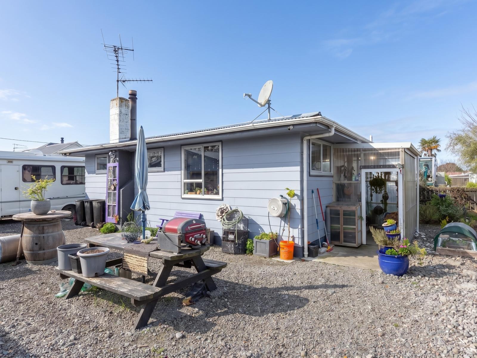 18 Kupe Drive, Carterton