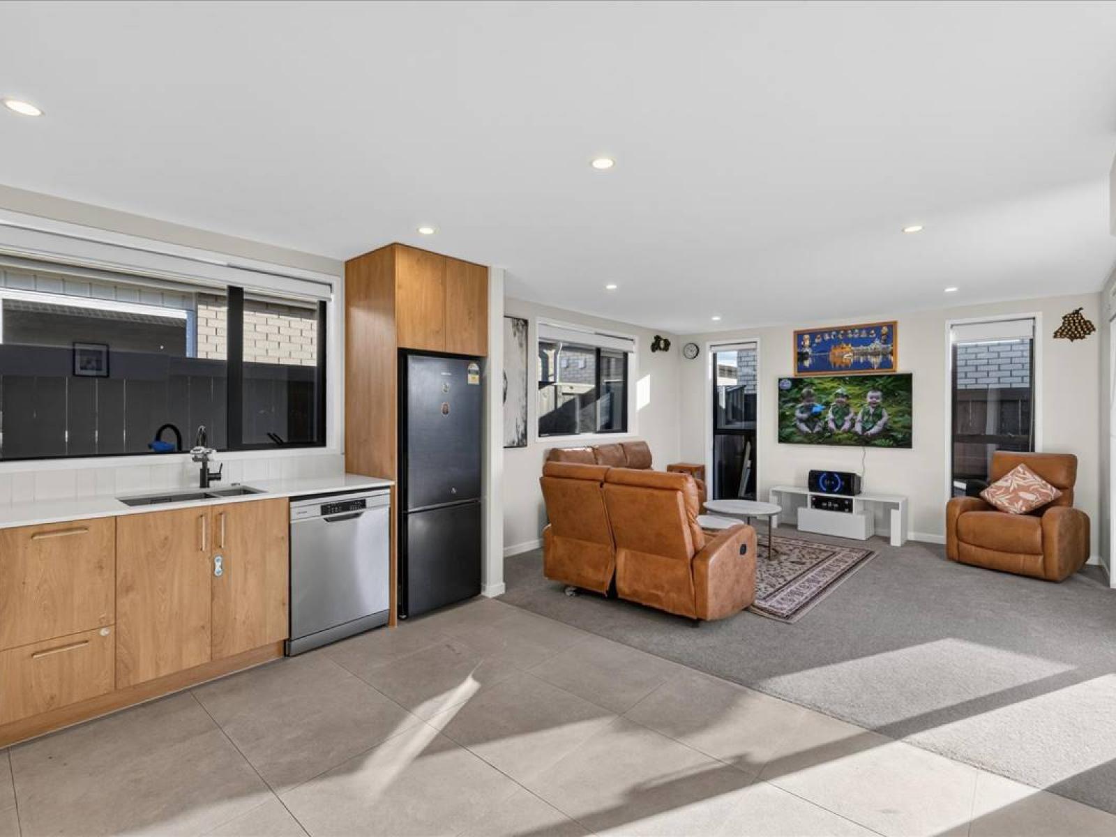 2 Wharangi Lane, Papamoa