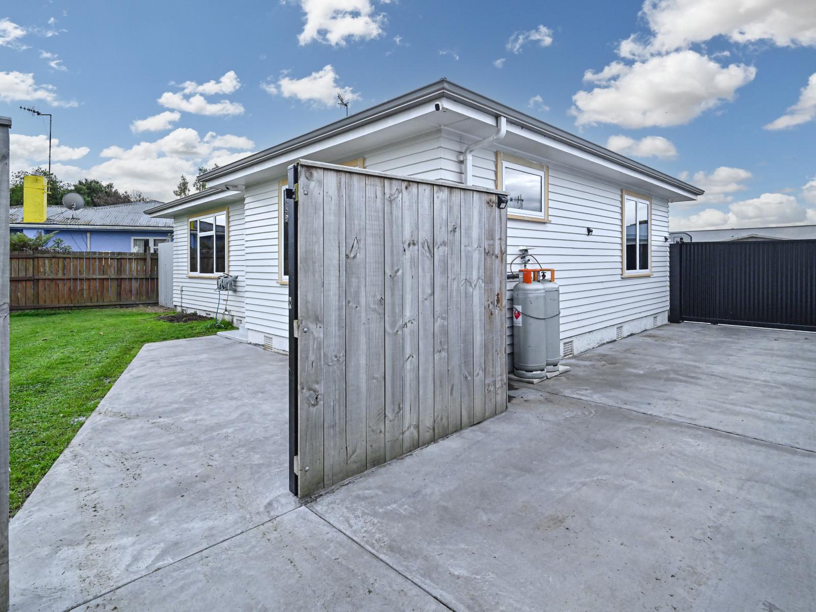 16 Hillary Crescent, Maraenui