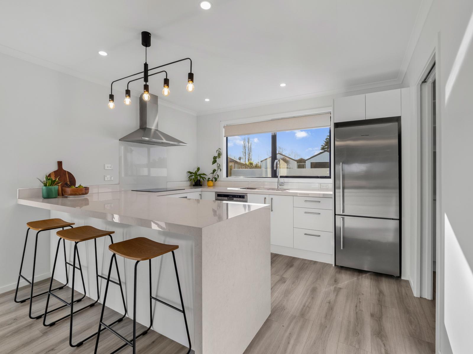 8 Redhaven Rise, Netherby