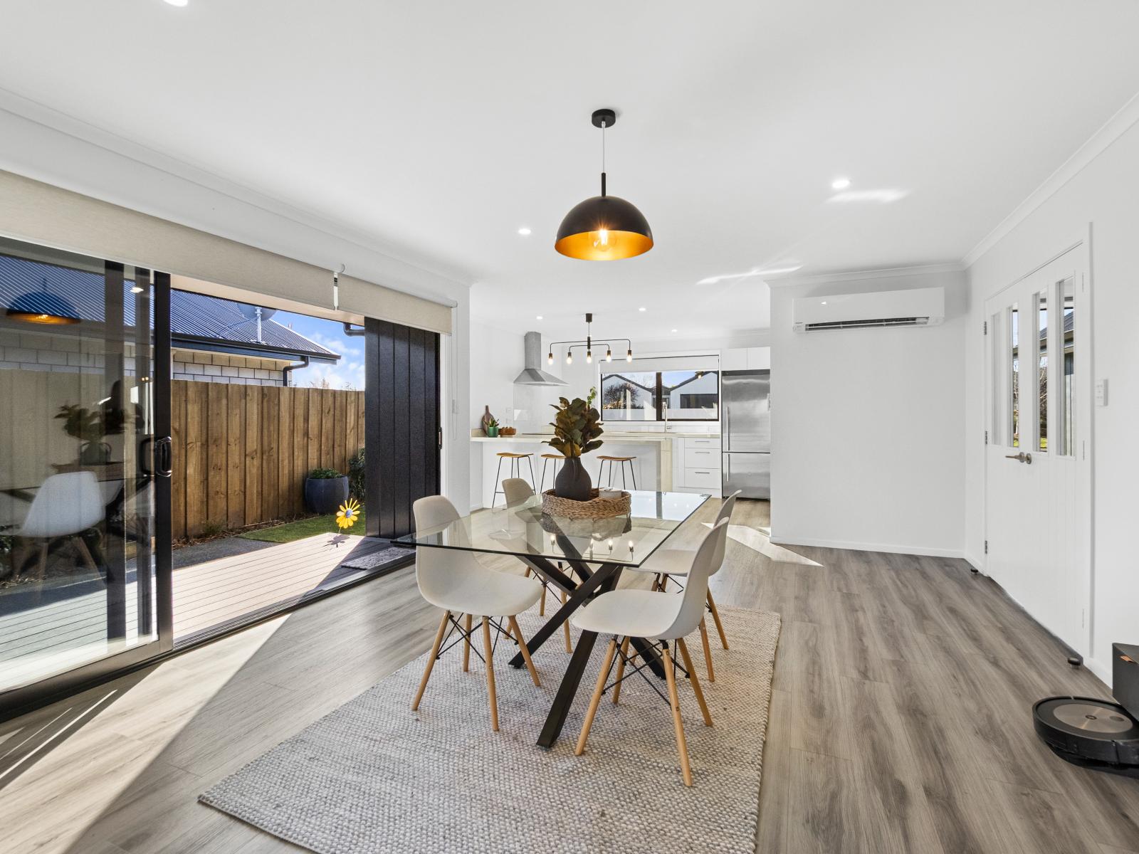 8 Redhaven Rise, Netherby