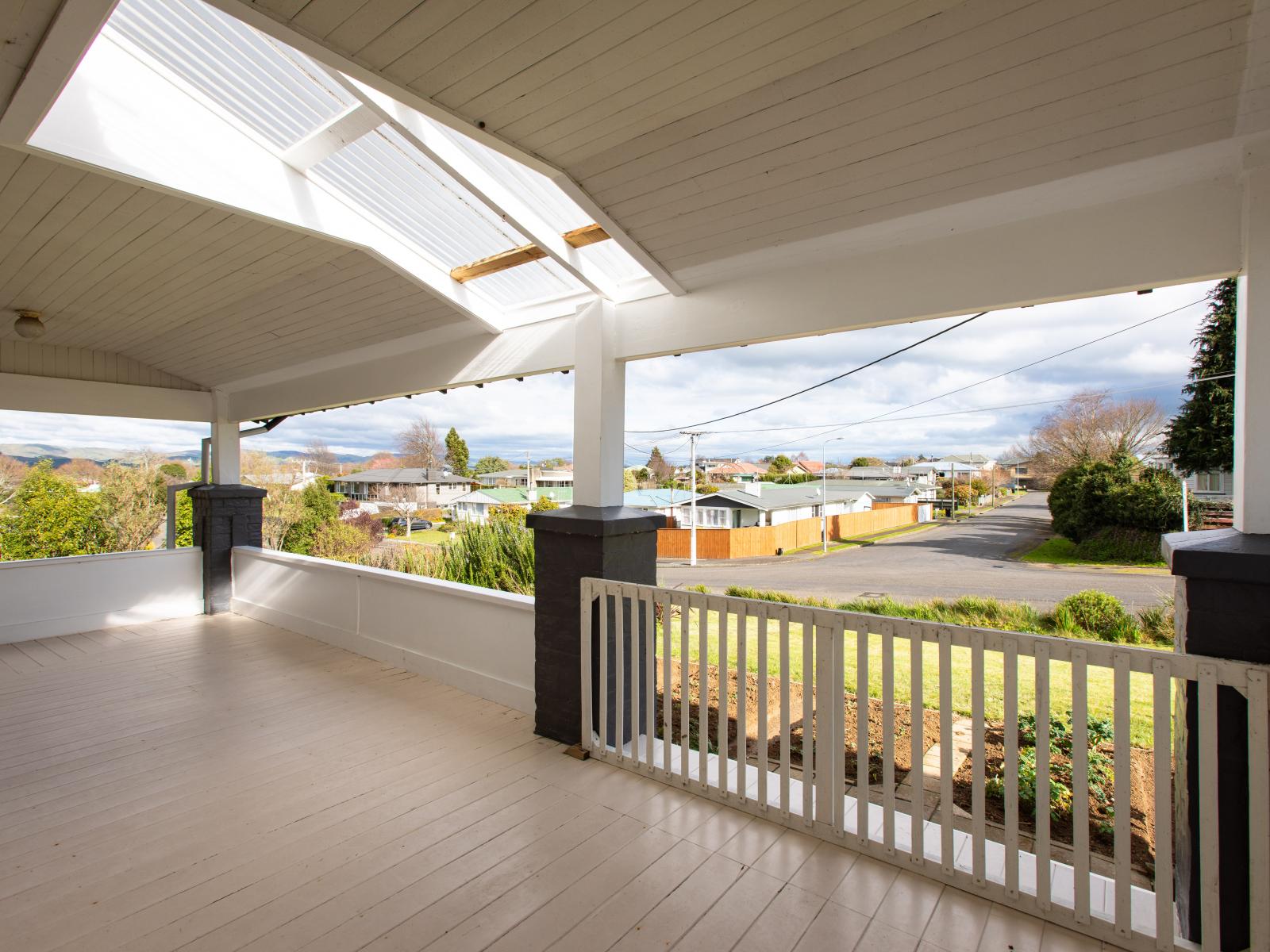 16 Chamberlain Street, Dannevirke