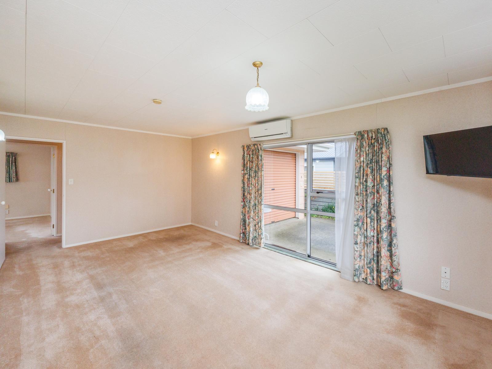 8 South Street, Feilding