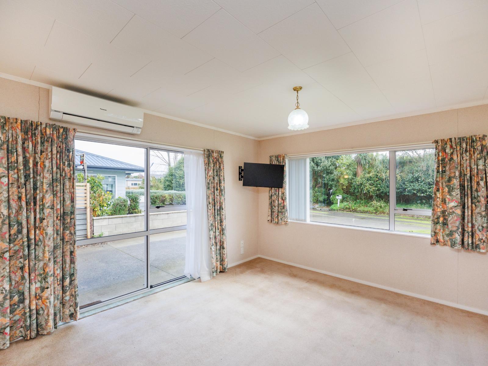 8 South Street, Feilding