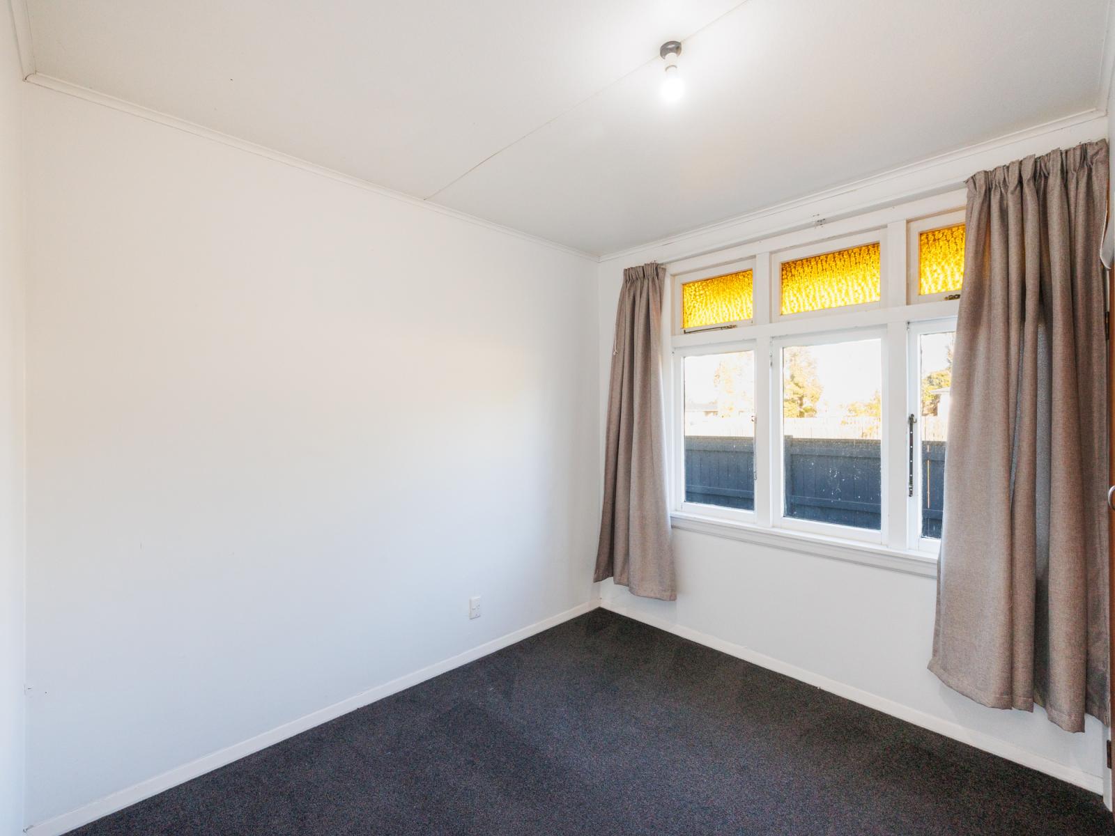 16 Queen Street, Feilding