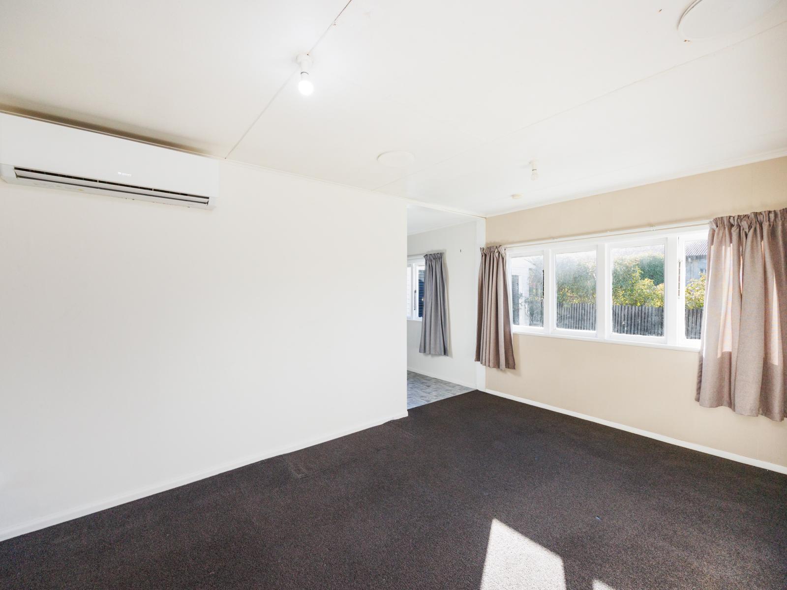 16 Queen Street, Feilding