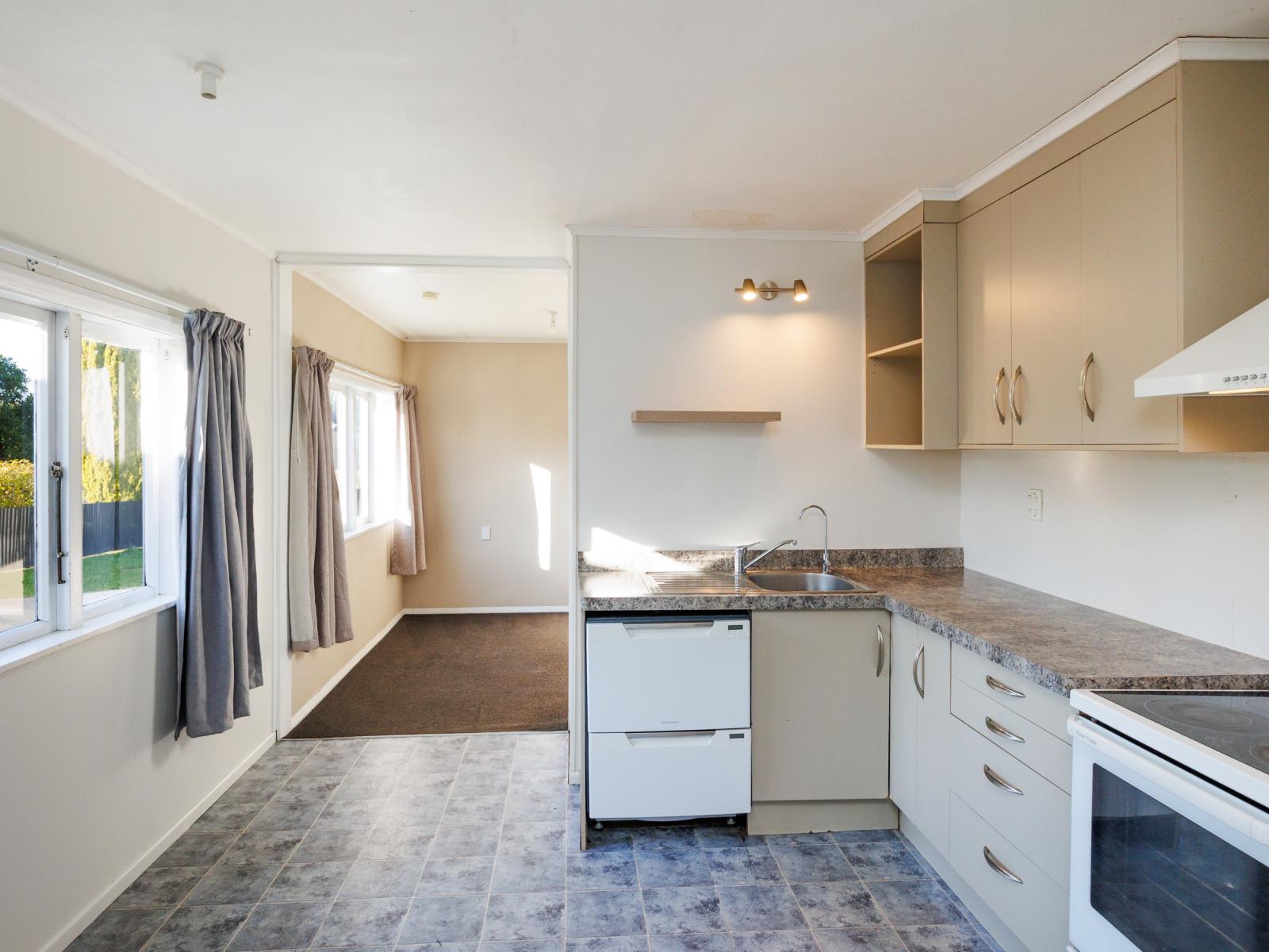 16 Queen Street, Feilding