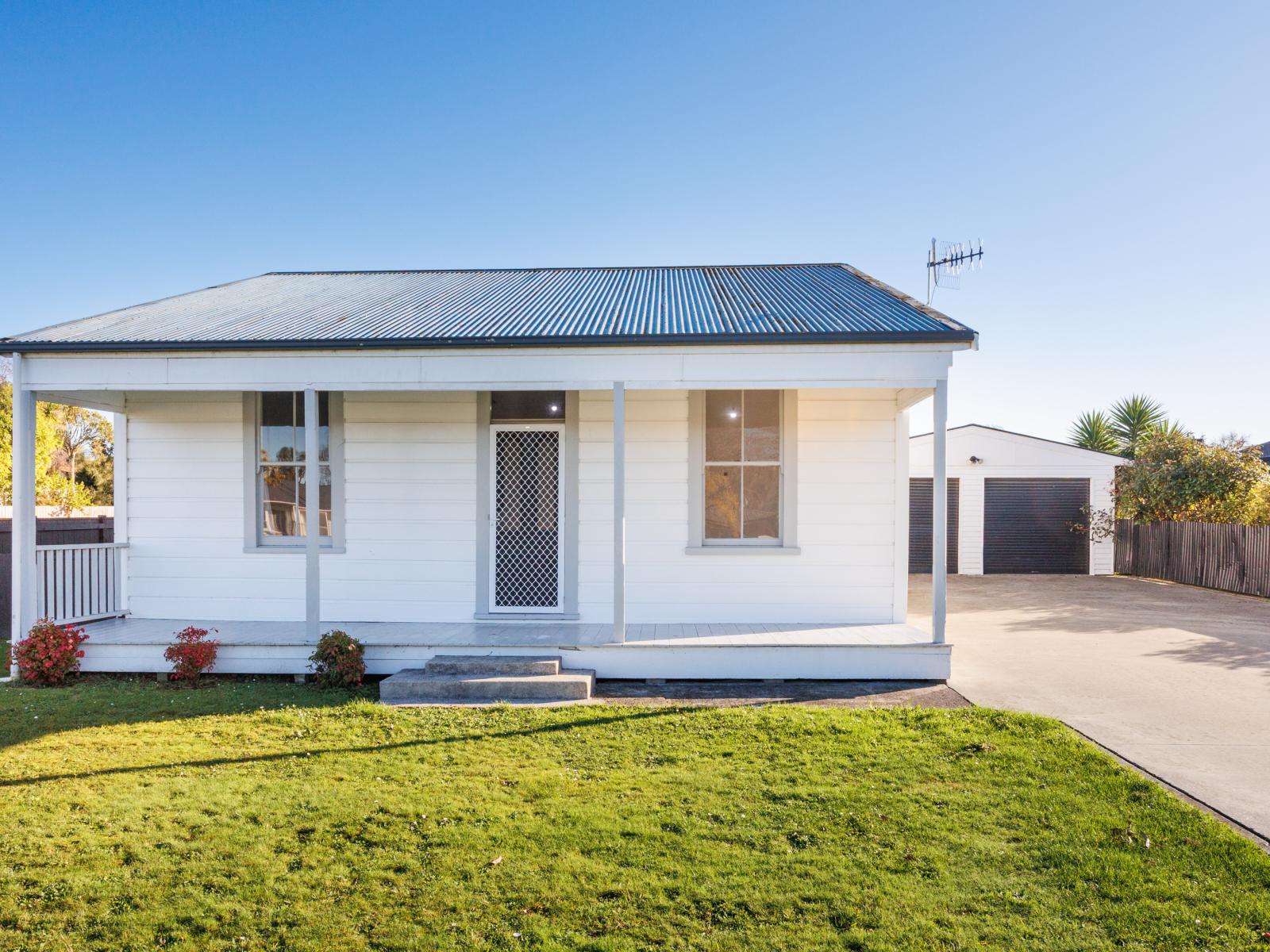 16 Queen Street, Feilding
