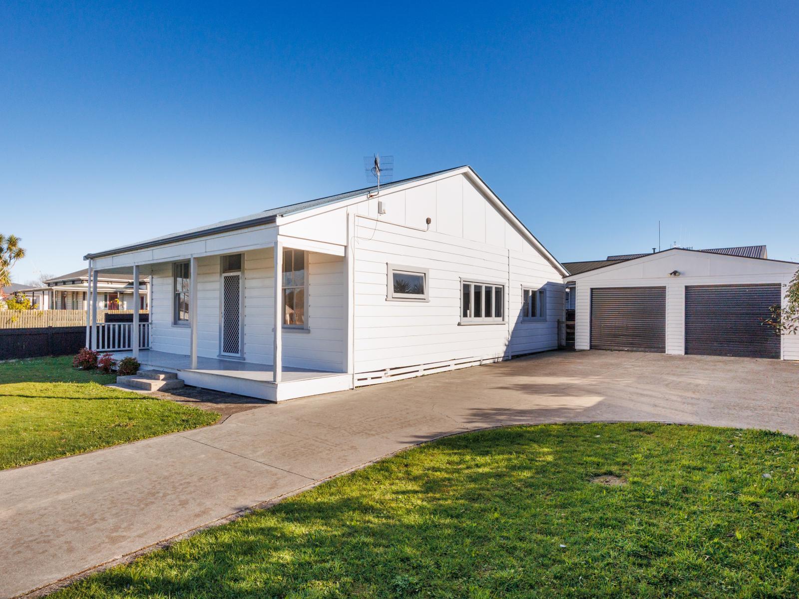 16 Queen Street, Feilding