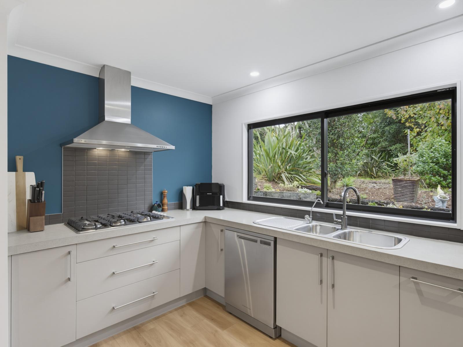 56A Wood Leigh, Paraparaumu Beach