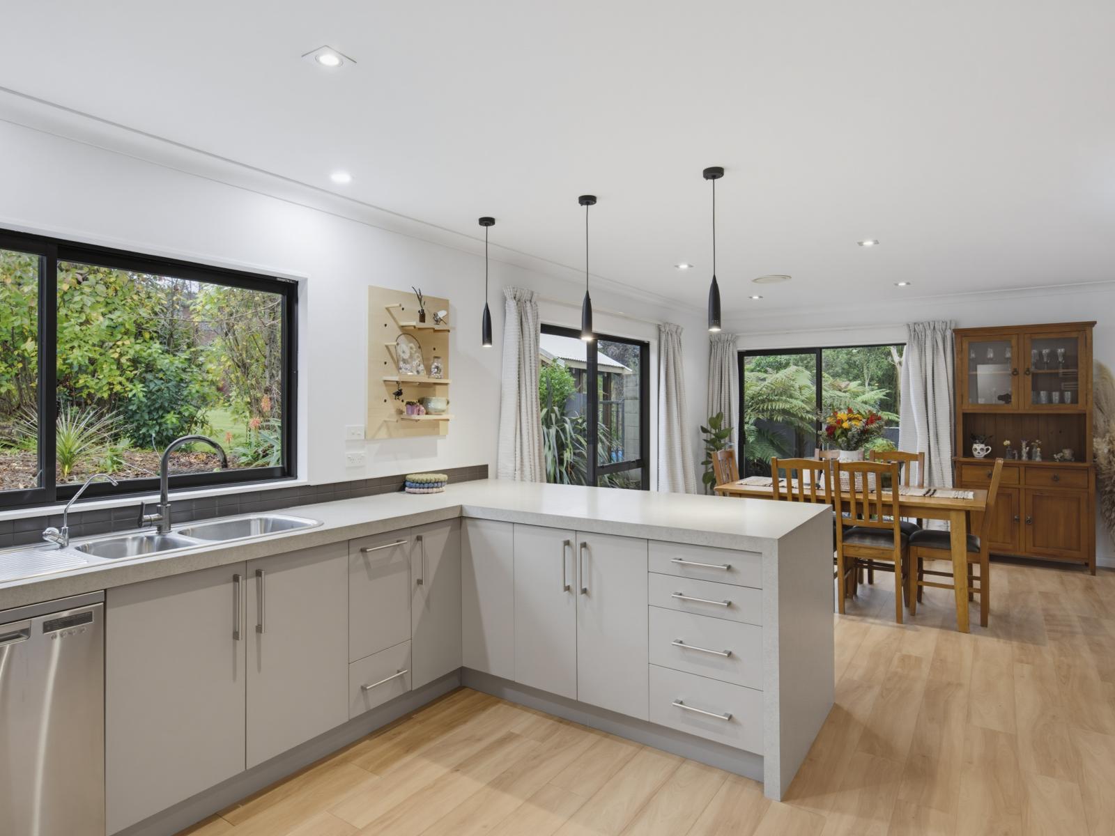 56A Wood Leigh, Paraparaumu Beach