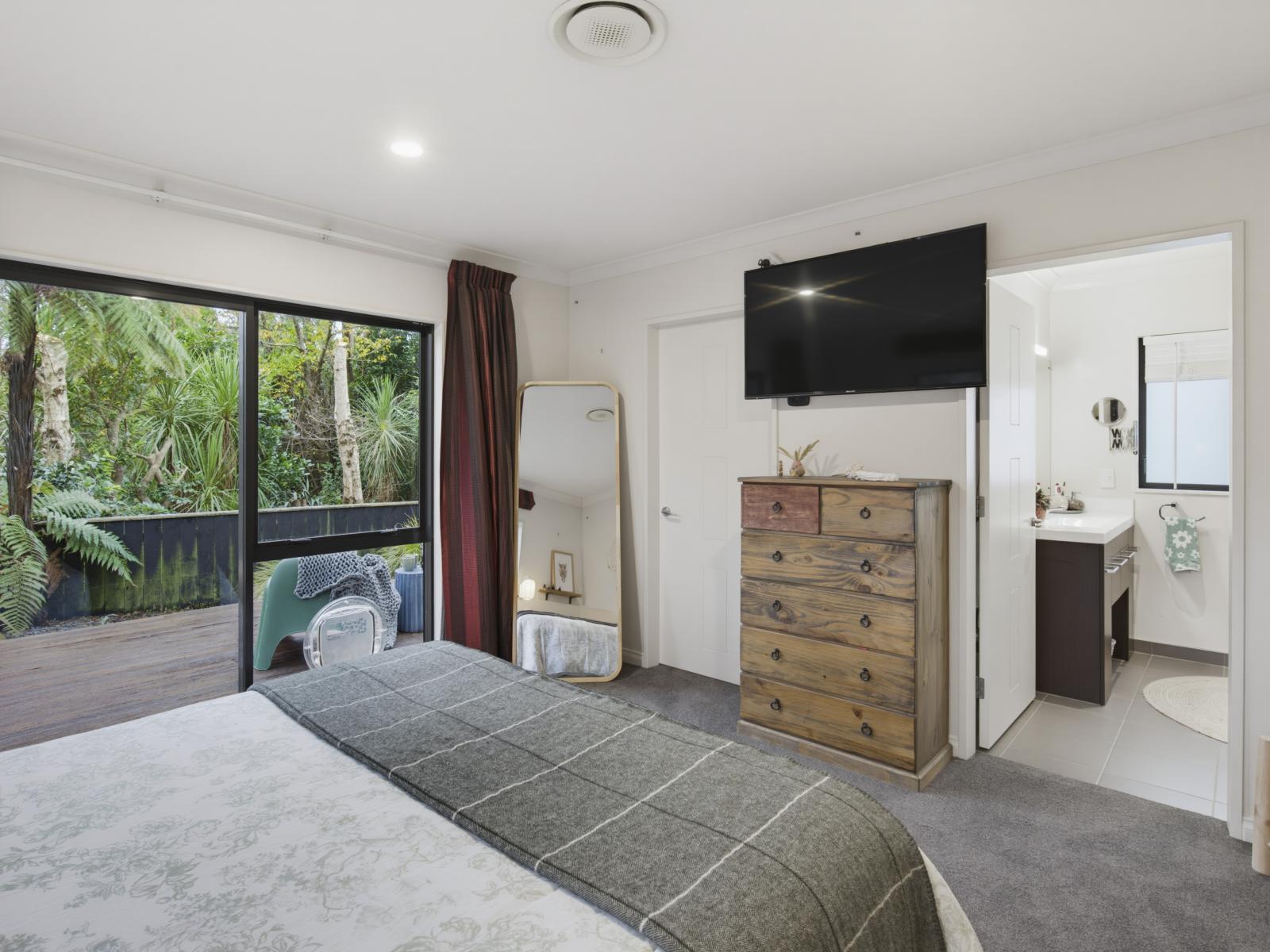 56A Wood Leigh, Paraparaumu Beach