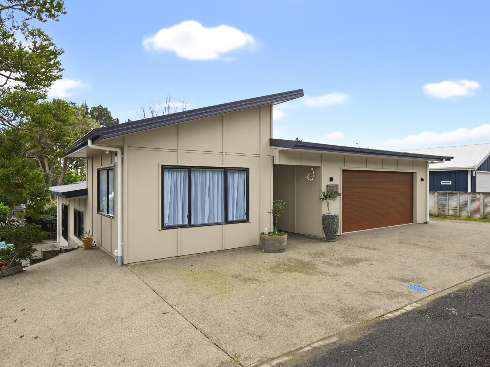 56A Wood Leigh, Paraparaumu Beach