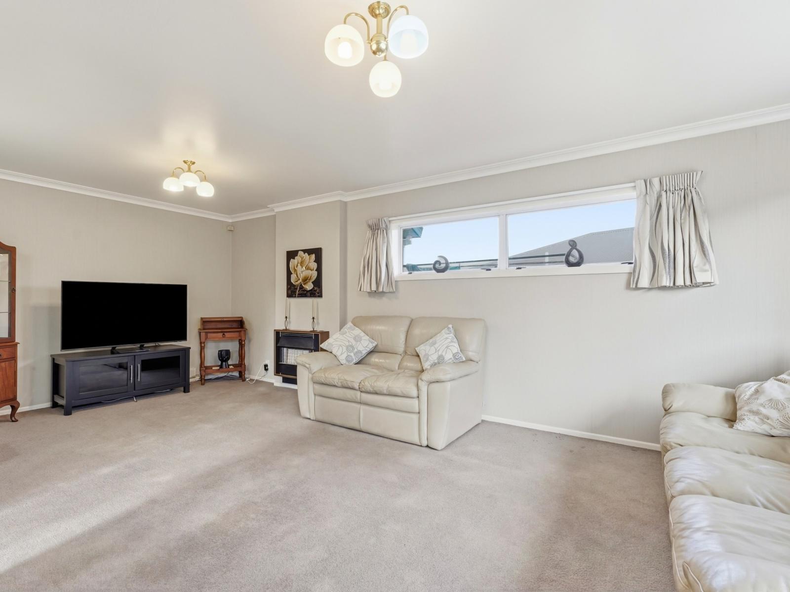 17A Grey Street, College Estate